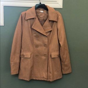 New without tags joujou pea coat size medium.